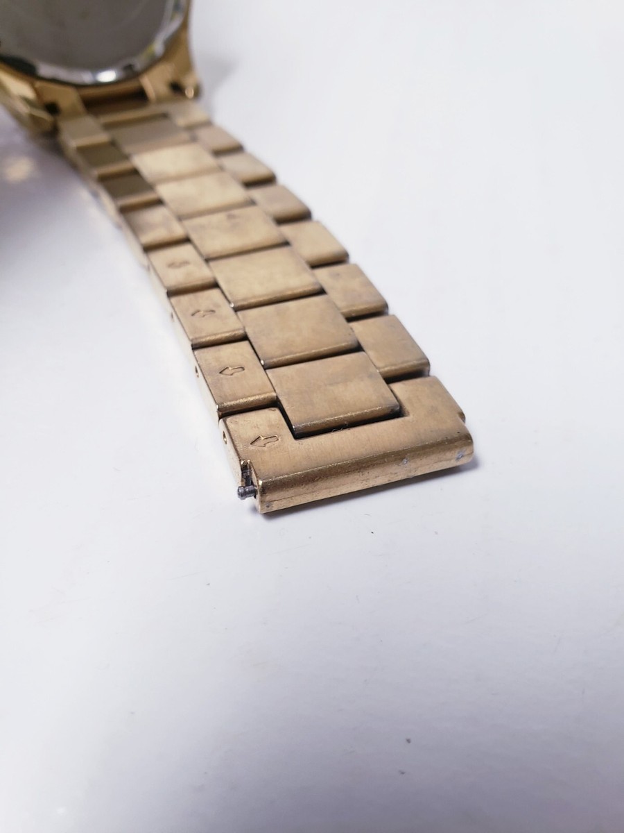 Michael Kors Layton MK8214 Men's Gold Stainless Steel Analog