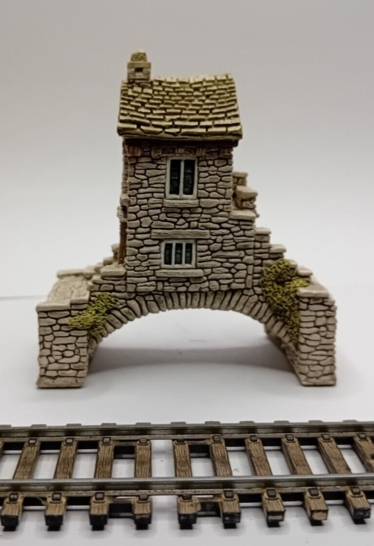 Lilliput Lane - Bridge House