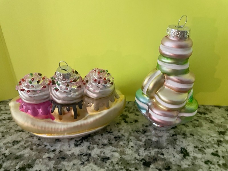 Macaroon & Banana Split CHRISTMAS ORNAMENT DESSERTS