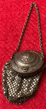 SILVER LIKE 1920's CHAINMAIL COIN PURSE-BEGGERS PURSE ETCHED LID