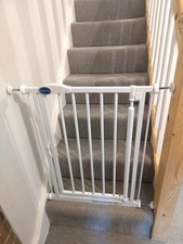 Baby Safety Gate For Stair Safetots Self Closing Gate Extra Narrow White 61-66.5