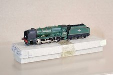 GRAHAM FARISH LANGLEY BR 4-6-0 ROYAL SCOT LOCOMOTIVE 45106 GORDON HIGHLANDER on