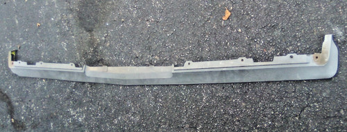 1986-90 CHEVY CAPRICE REAR CENTER BUMPER FILLER "OEM" LOC107