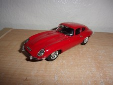 Box Model Jaguar E Type Coupe Red 1:43