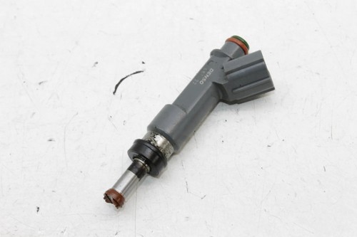 TOYOTA COROLLA Hatchback E21 Einspritzdüse 23250-0T110 1.80 31969176