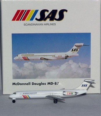 Herpa Wings 1:500 MD-87 SAS Scaninavien Airlines