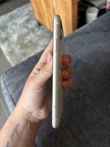 Iphone 11 / WIT / 64 GB - Afbeelding 5 van 7