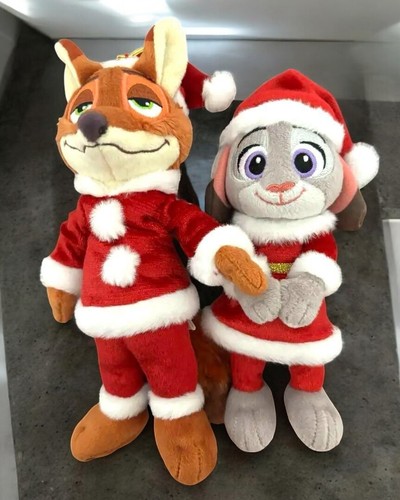 Disney Store JP Nick & Judy Plush Toy ZOOTOPIA CHRISTMAS Santa Costume NWT - Picture 4 of 9