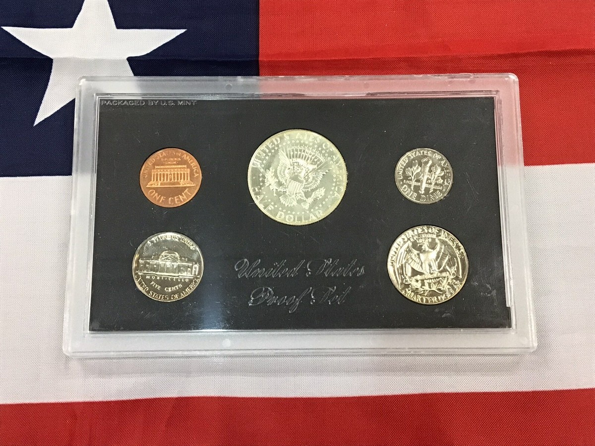 1970-s Small Date U.S. Proof set issued by U.S. Mint | All