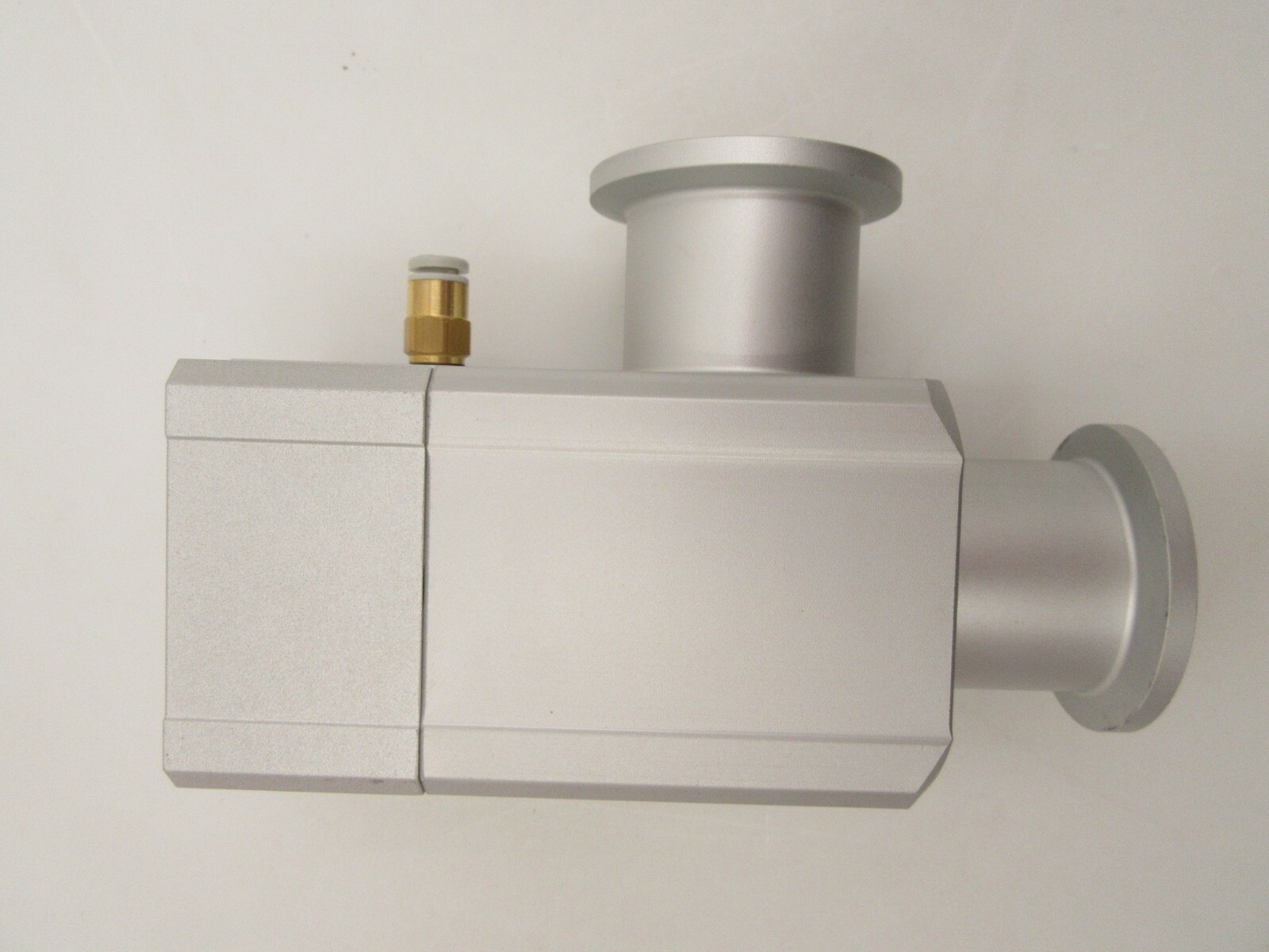ES2L12-000040-V1 SMC HIGH VACUUM VALVE XLA-25A-X1143 / TOKYO ELECTRON TEL