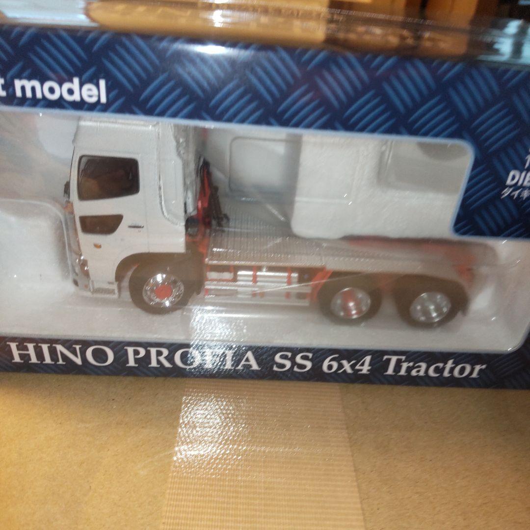 ケンクラフト　HINO PROFIA SS 6x4 Tractor 1/50 AmiAmi [Character & Hobby Shop] | 1/50 Hino Profia SS 6x4 High