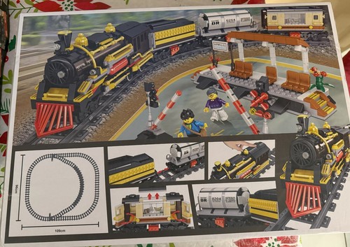 MINISO Train Set Lego-like blocks kit - Picture 2 of 2