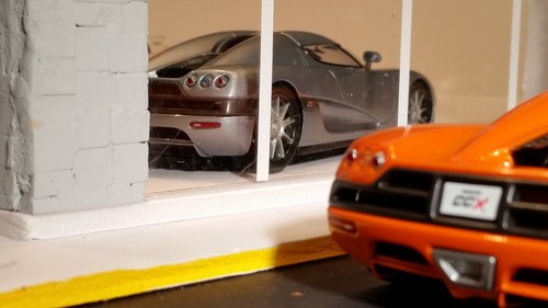 AutoArt SLOT Car 1:32 KOENIGSEGG CCX Lighting Lamps New in Box ORANGE 13201 - Picture 8 of 11