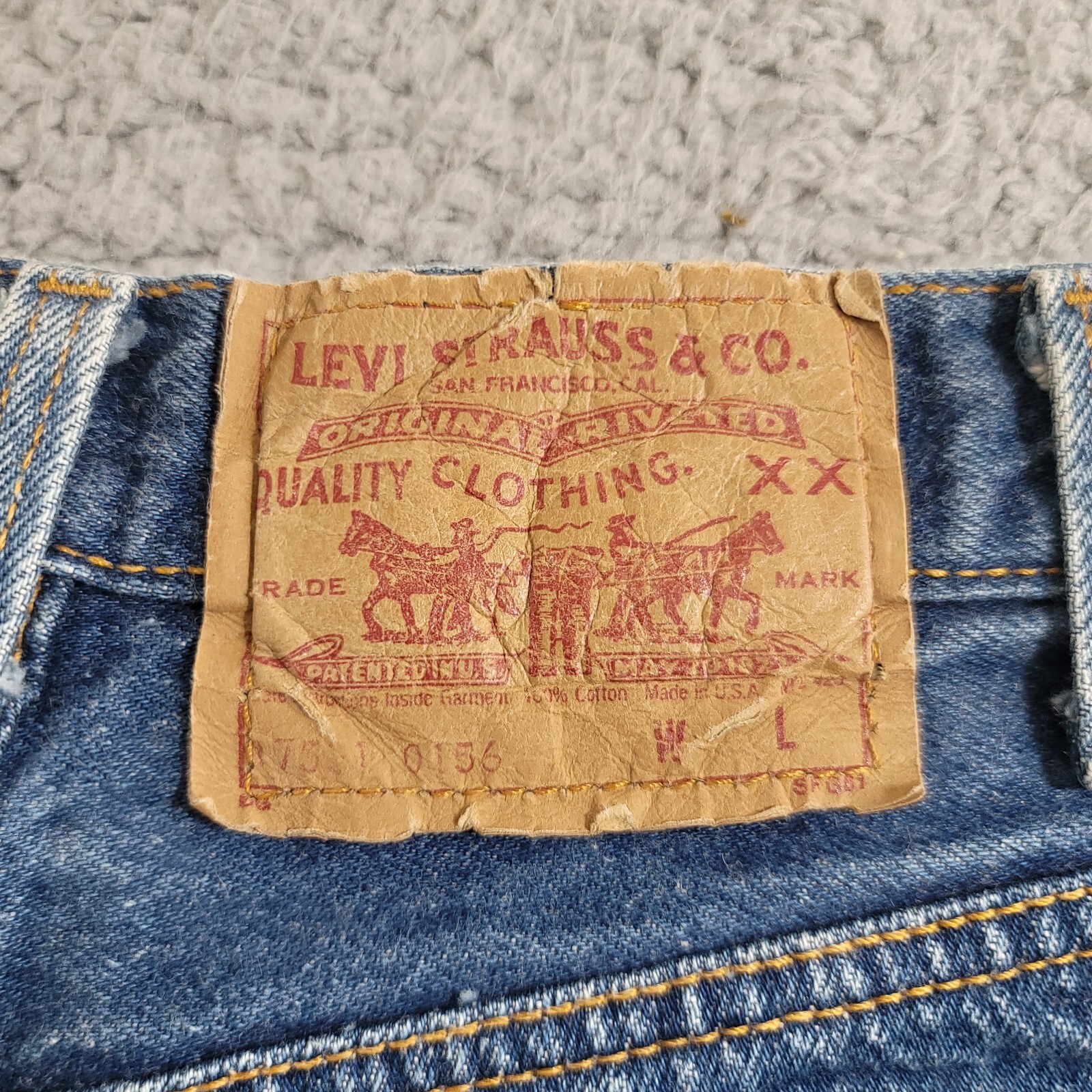 Vintage Levi's 501 Jeans Women's 5 Blue Button Fly 22x28 Denim Made In USA 1989 image 9