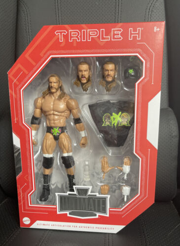 TRIPLE H WWE Fan Takeover Ultimate Edition HHH WWF DX amazon exclusive IN HAND - Picture 2 of 6
