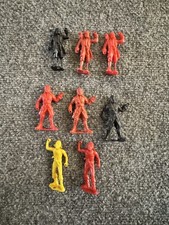 Vintage 1960  s MPC Plastic Pirate Figures Lot Of 8