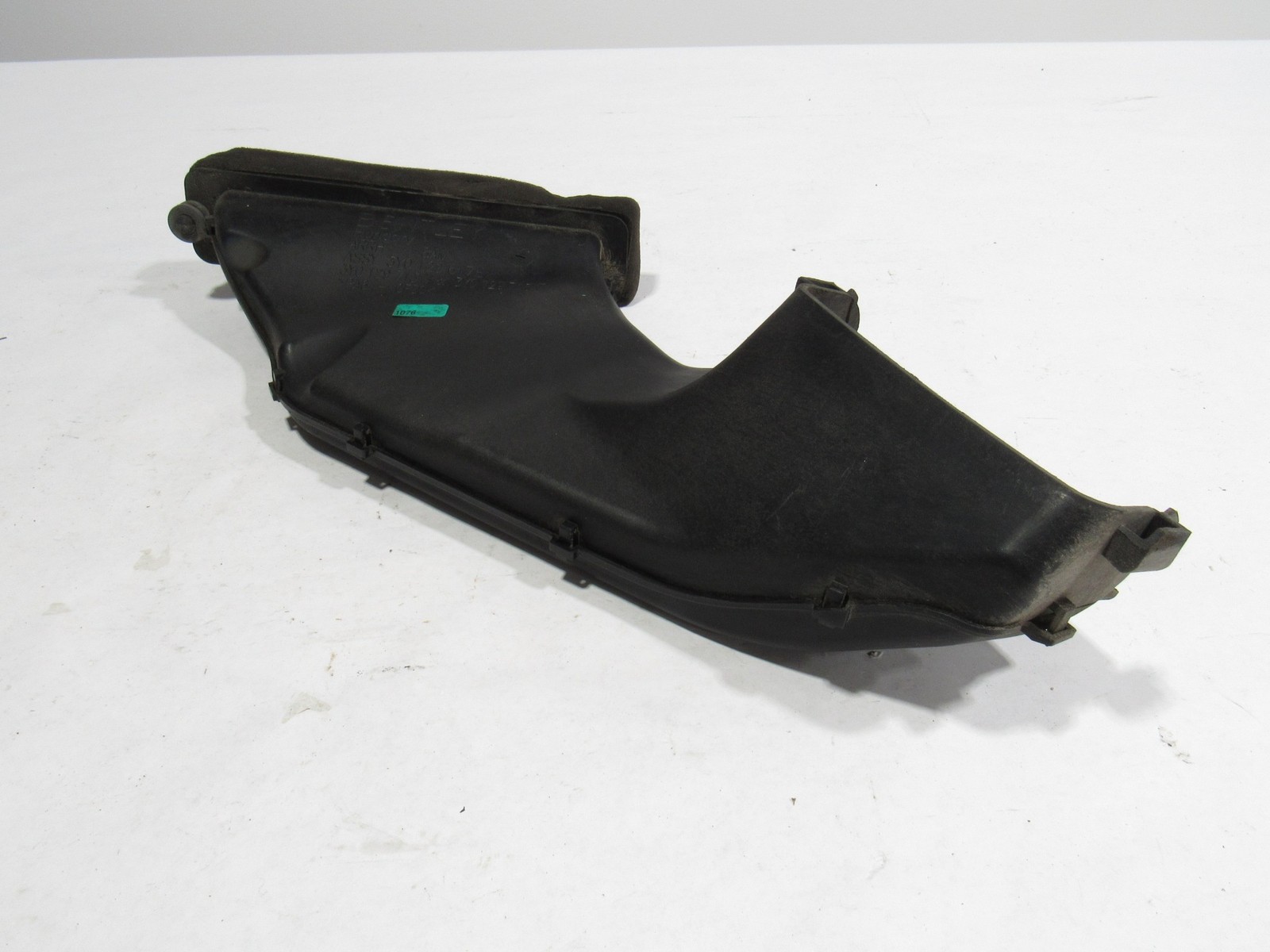 10-20 Bentley Mulsanne 2012 Left Air Cleaner Air Intake Duct Tube Pipe @1