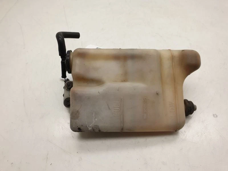 1992 TOYOTA PICKUP 2.4L 4CYL RESERVATÓRIO DE LÍQUIDO DE ARREFECIMENTO DO MOTOR - Imagem 3 de 4