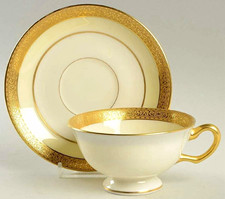 Lenox C404A coffee, cup, and saucer set of 8