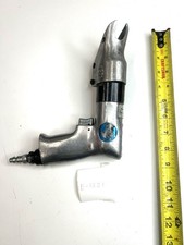 E-1321 Kett P-500 Pneumatic Metal Shear 18 Gauge Air Pistol Shear 2200 RPM