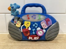 VTG 2000 Viacom Blues Clues Electronic Toy Light Up Musical Boom Box Radio WORKS