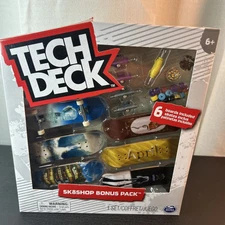 Tech Deck Sk8shop Bonus Pack April Pack