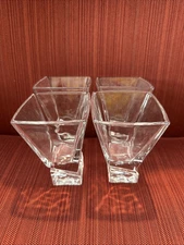 CARRE SQUARE MARTINI GLASS JOY JOLT Set Of FOUR 8 Oz Lead-free Heavy Base