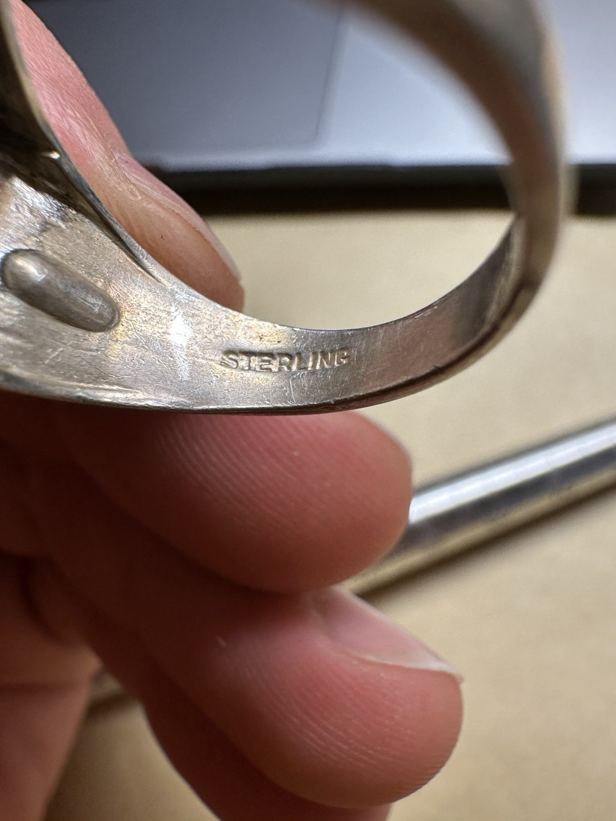 Sterling Silver E Initial Signet Ring - image 5