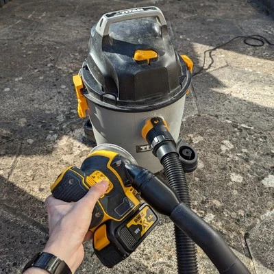 Dewalt DCW210N-XJ Akku-Schleifer Staubschlauch Adapter für Titan Staubsauger