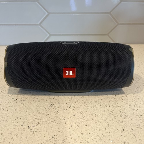 JBL Charge 4 Wireless Speaker - Parts or Repair Only - No Cords