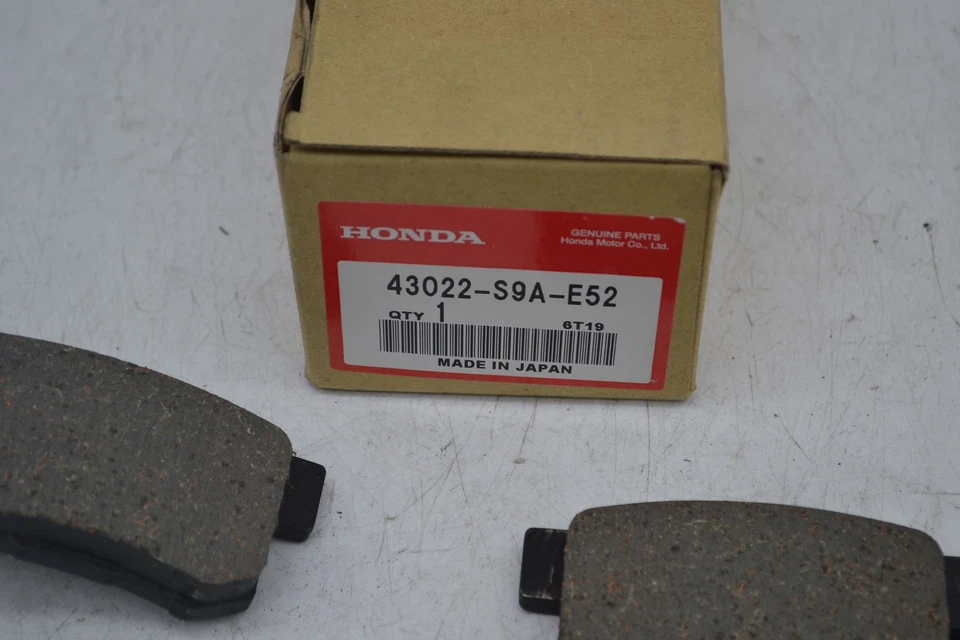 75770- Kit Pastiglie Freno Anteriori Honda CR-V dal 2002 al 2007 Cod 43022-s9a-e - Immagine 4 di 4