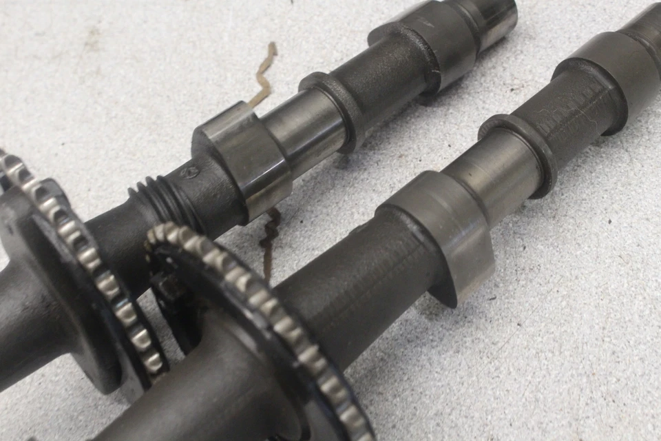 Распределительные валы 1979 Kawasaki KZ650B Z650 0541.FE - Изображение 4 из 4