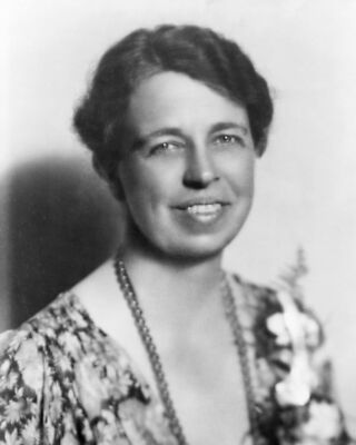 Eleanor Roosevelt First Lady 13 x 19 Photo Portrait Picture USA FLOTUS
