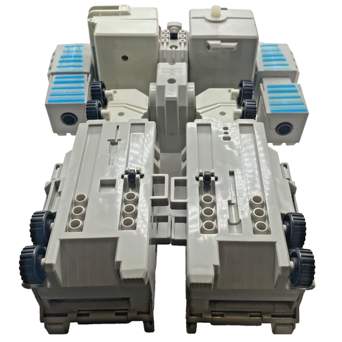 1985 Hasbro Transformer G1 Metroplex AS IS Incomplete Parts Only - Picture 12 of 15