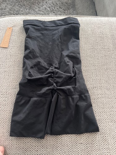 skims shapewear NWT size L - Picture 2 of 3