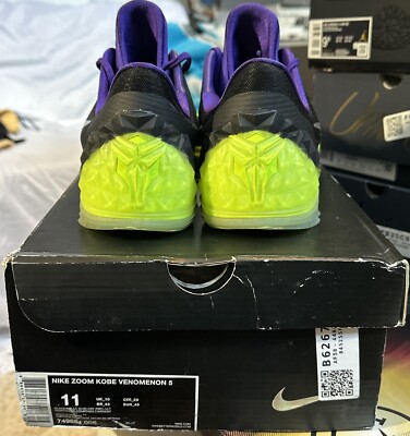 Size 11 - Nike Zoom Kobe Venomenon 5 Joker Rare 749884-005 Size 11 - Nike Zoom Kobe Venomenon 5 Joker Rare 749884-005