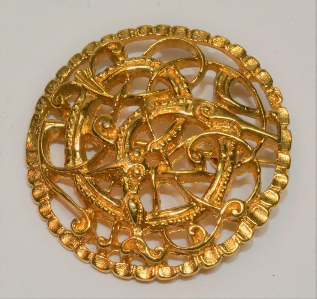 1980s Signed BMPL British Museum Goldtone VIKING Motif Round Pin Brooch