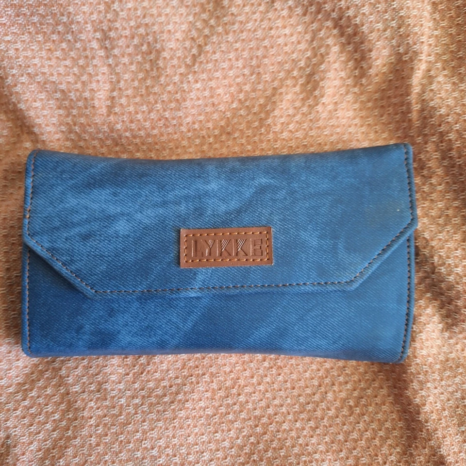 Lykke "Indigo" Wood 5" (13cm) Interchangeable Circular Knitting Needle Set - image 3 of 4