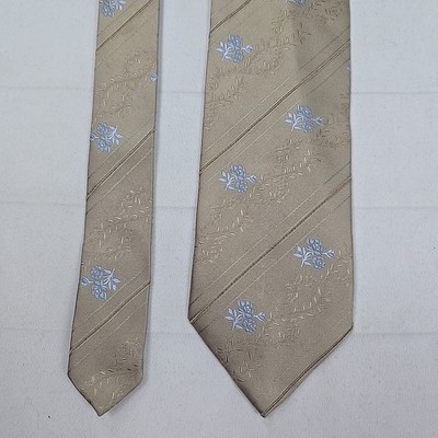 GIRO-MODA Krawatte   Beige mit hellblauen Blumen   100 % Seide   Elegant & Klass