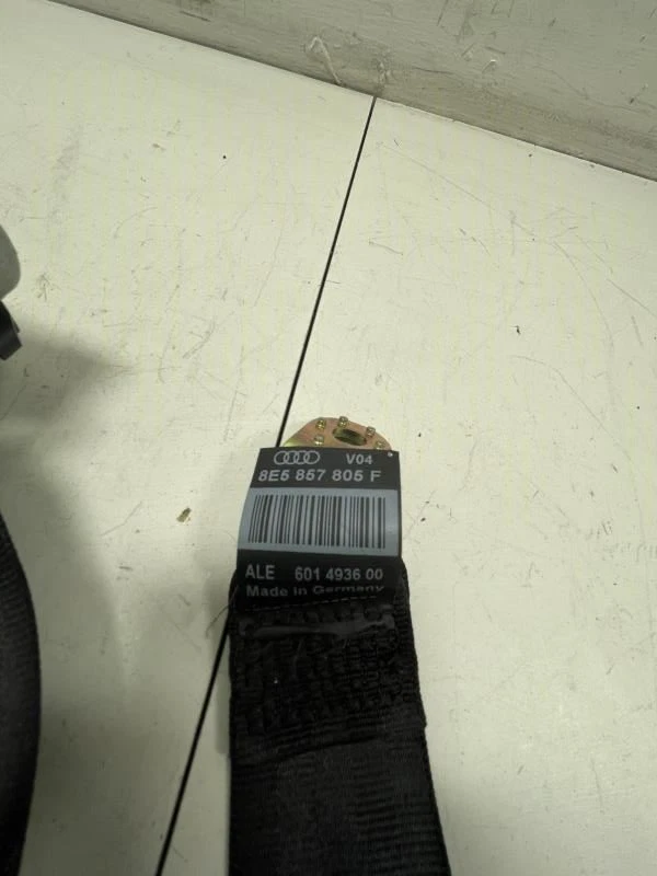 Cinto de segurança traseiro esquerdo Audi A4 Sedan 2007 fabricante de equipamento original+ - Imagem 3 de 4