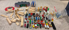 Huge Lot of Thomas The Train Wooden Railway Starter Train And Town Set 200 Lot