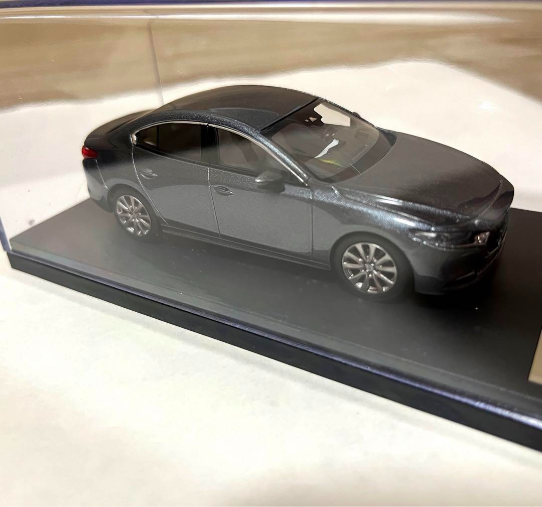 Mazda 1/43 Mazda3 Sedan Polymetal Gray Metallic Dealer Exclusive