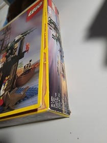 LEGO Pirates: Forbidden Island (6270) Complete With Box Instructions