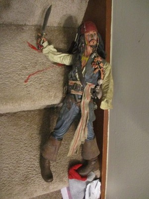 18'' CAPTAIN JACK SPARROW FIGURE