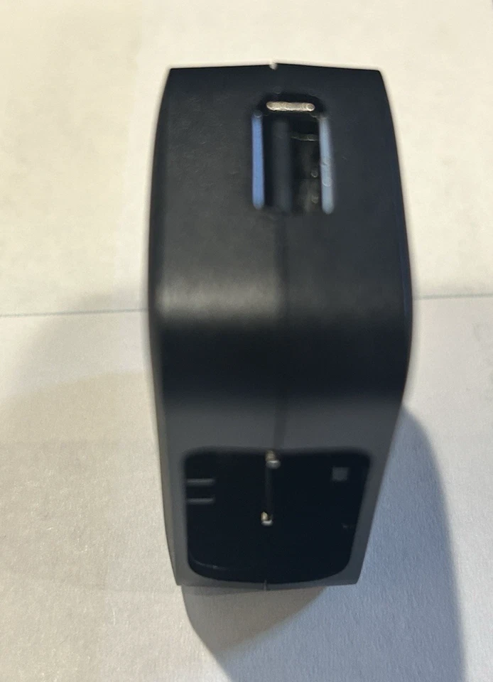 Plantronics (5V/750mA) USB International Travel Wall Charger Adapter (SSC-4W5) - Image 2 of 4