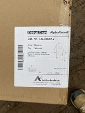 Alpha Pro Tech LC-32632-2 Critical Cover Lab Coat with 3 Pockets 30ct ￼Medium