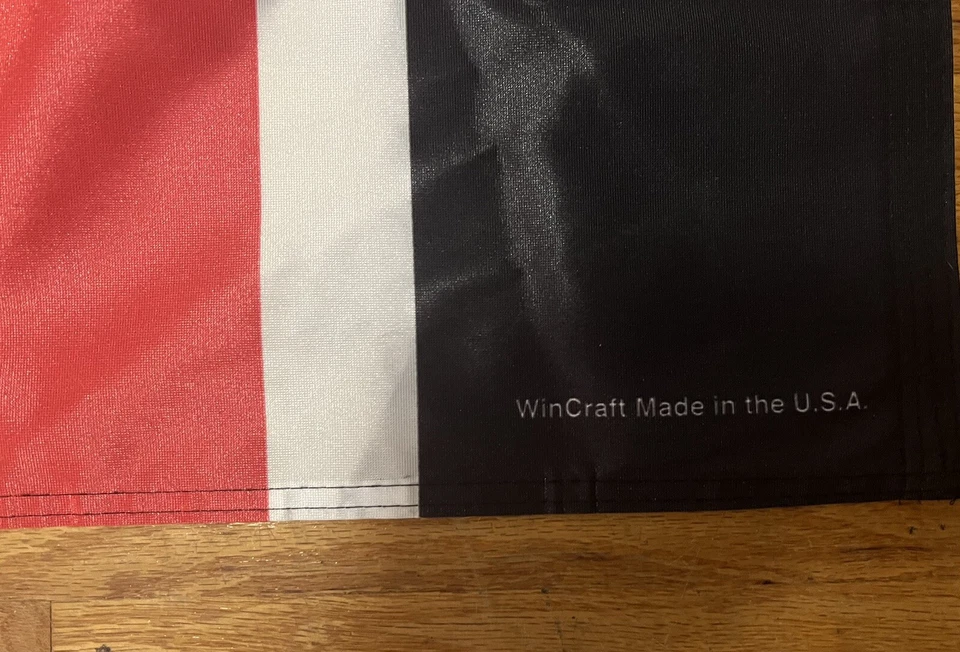 Флаг/баннер футбольного клуба Liverpool LFC 3 x 5 (2-24-0009) - Изображение 2 из 2