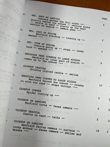 Dracula Script Signed- Autograph Reprints- Bela Lugosi- Dracula 1931 - Picture 7 of 8