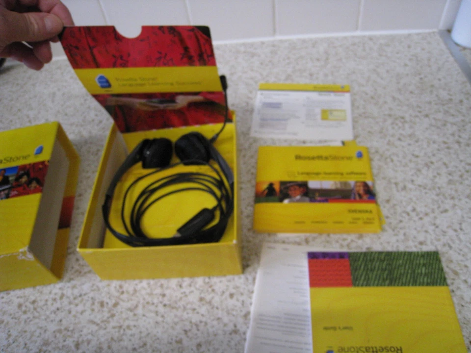 Rosetta Stone Swedish Level 1,2 & 3 Full Course Svenska - Image 2 of 3