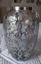 vaso di cristallo con decorazioni in argento vintage